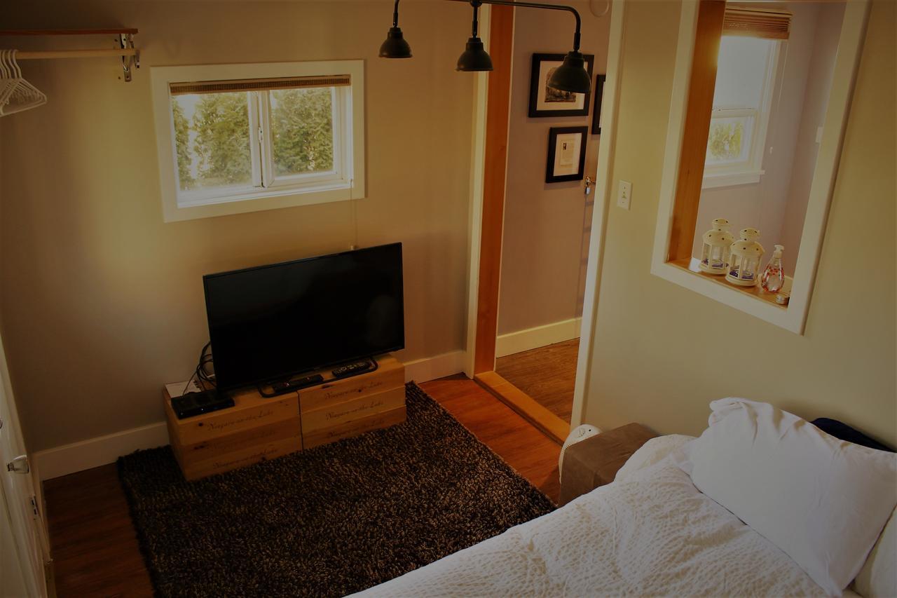 Huckleberry Cottage Prince Rupert Exterior photo