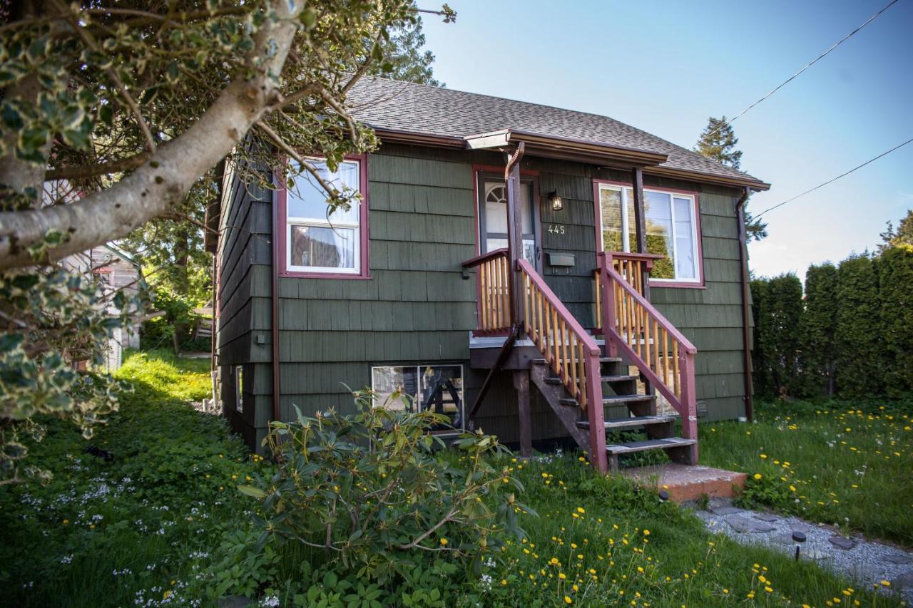 Huckleberry Cottage Prince Rupert Exterior photo
